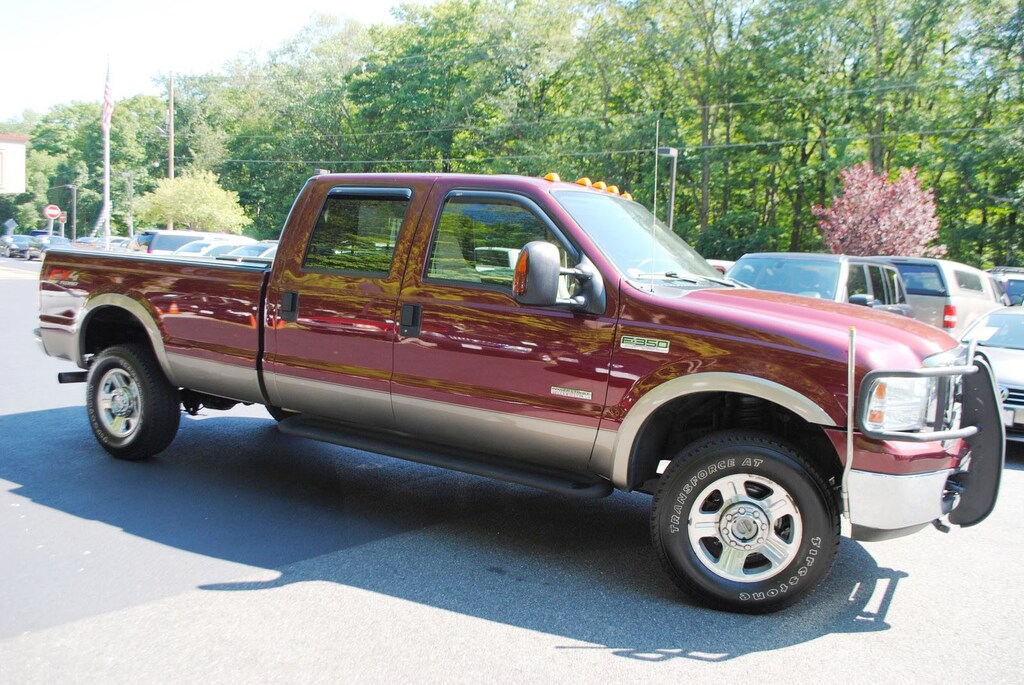 Used 2005 Ford F-350 Chassis XLT 6.0 DIESEL Truck Crew Cab