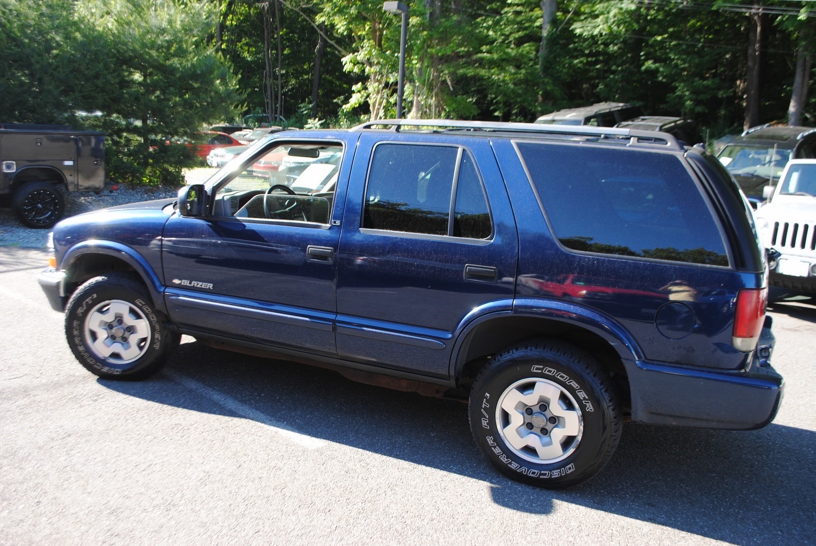 CHEVROLET - BLAZER - 2002/2003 - Azul - R$ 63.999,00 - Nova Eskina  Automóveis e Camionetes