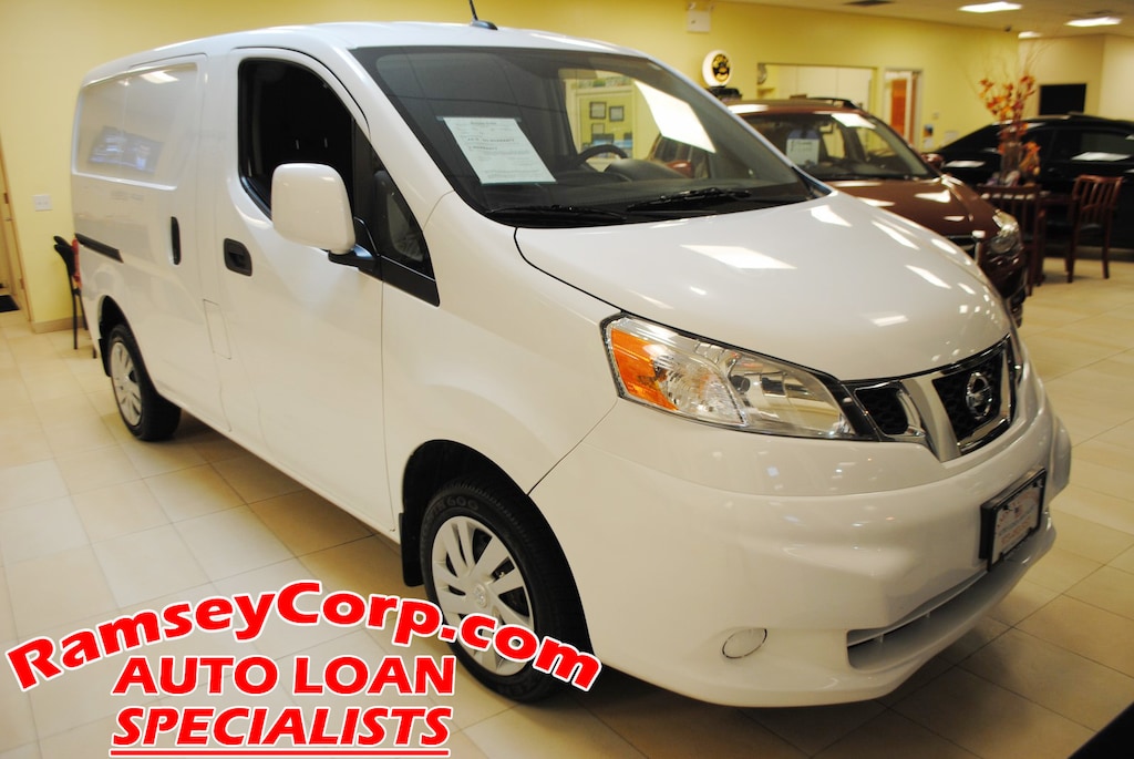 Used 2015 Nissan NV200 SV 2.0 Van Compact Cargo Van