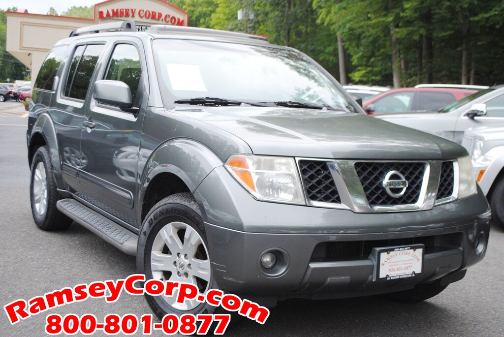 Used 2006 Nissan Pathfinder LE 4.0 SUV
