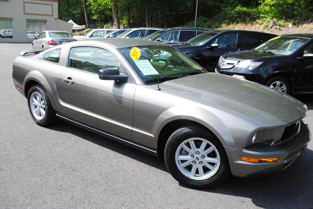Used 2005 Ford Mustang Premium 4.0 Coupe