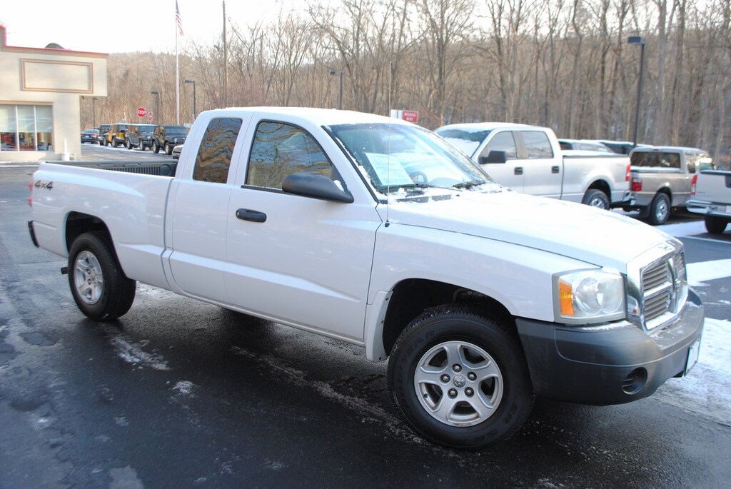 Used 2006 Dodge Dakota ST 3.7 Truck Club Cab