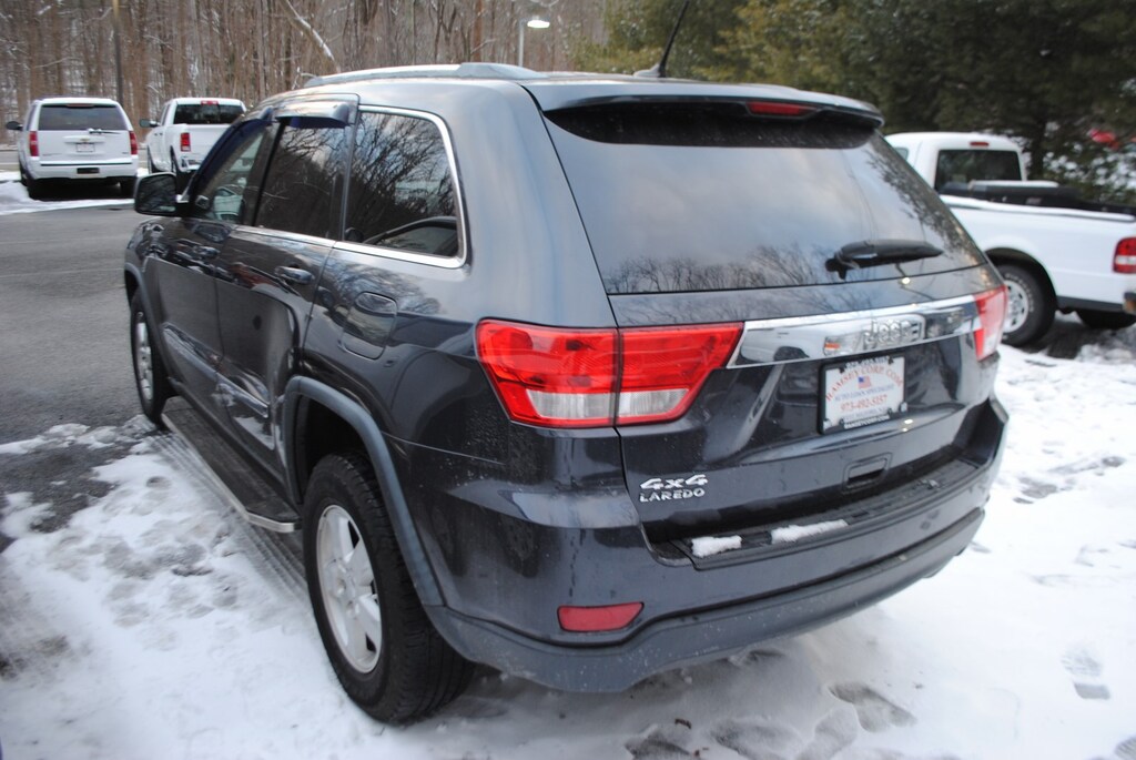 Used 2012 Jeep Grand Cherokee Laredo 4x4 3.6 SUV