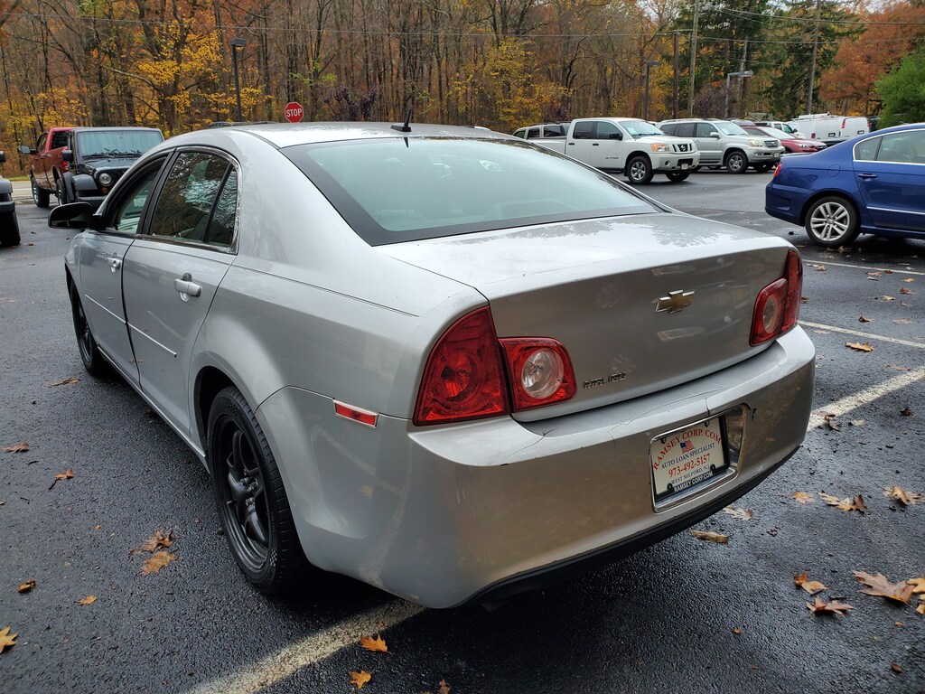 Used 2010 Chevrolet Malibu LS 2.4 Sedan