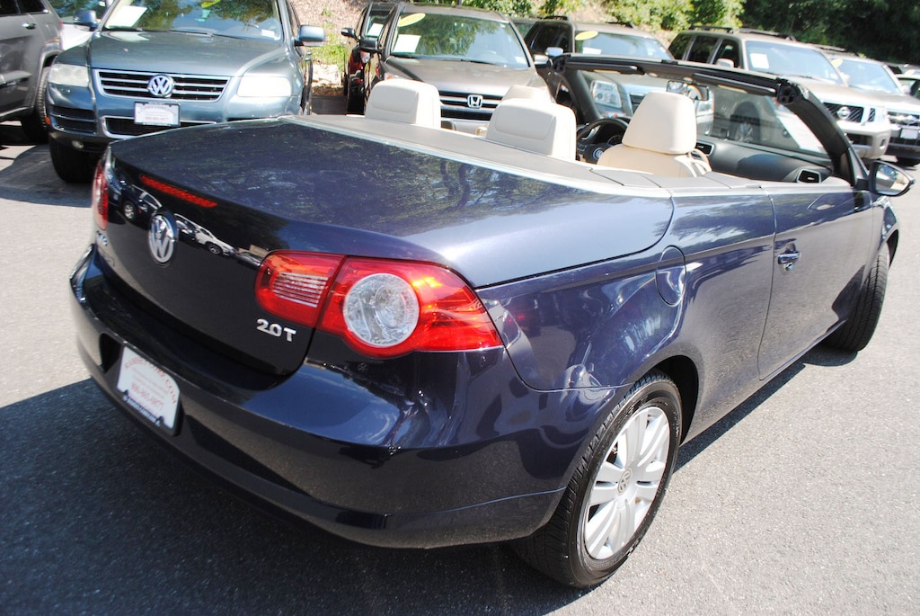 Used 2010 Volkswagen Eos Komfort 2.0T Convertible
