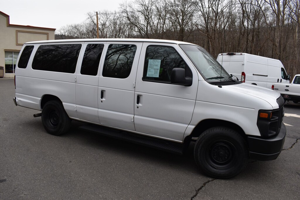 Used 2010 Ford E-350 Super Duty XL 5.4 Wagon Extended Wagon