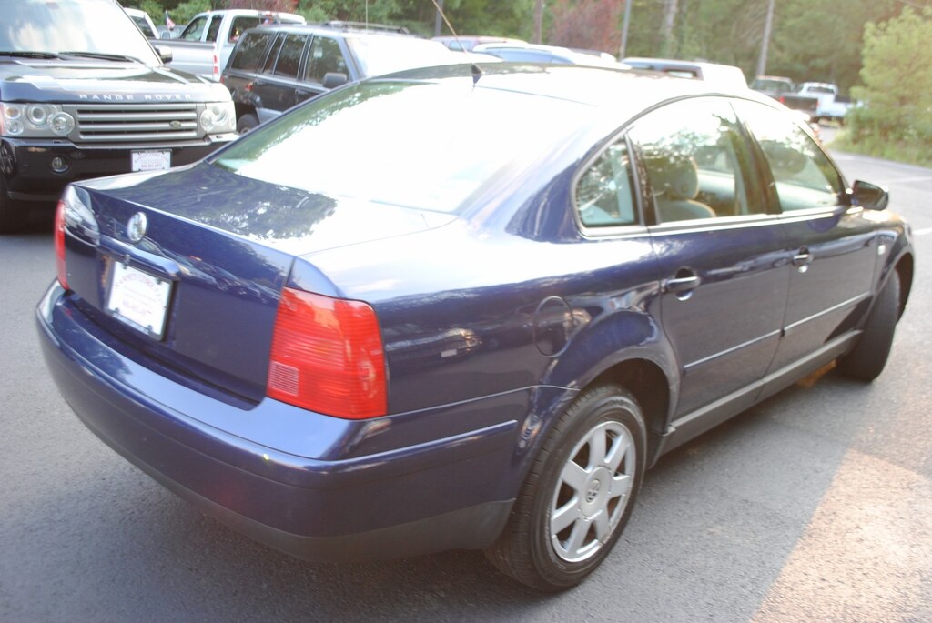 Used 2000 Volkswagen Passat GLS 1.8T Sedan