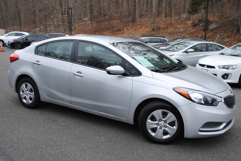 Used 2015 Kia Forte LX 1.8 Sedan