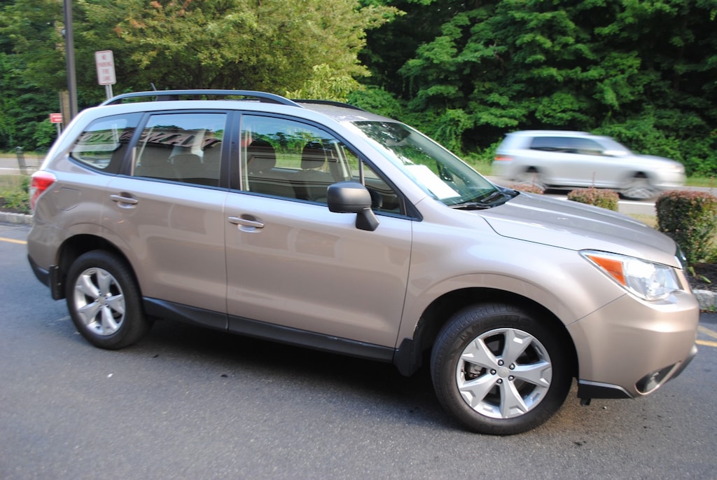 Used 2015 Subaru Forester 2.5i SUV