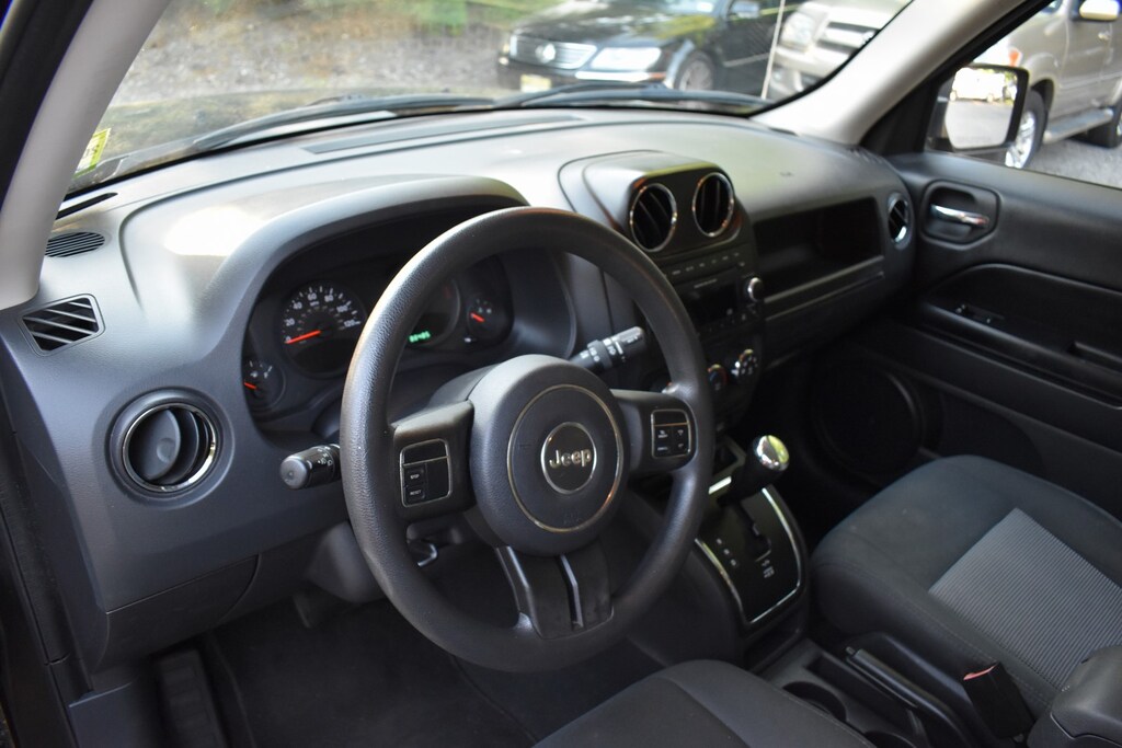 Used 2012 Jeep Patriot Sport 4x4 2.4 SUV