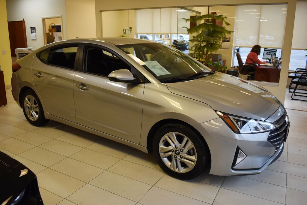 Used 2020 Hyundai Elantra SEL 2.0 Sedan