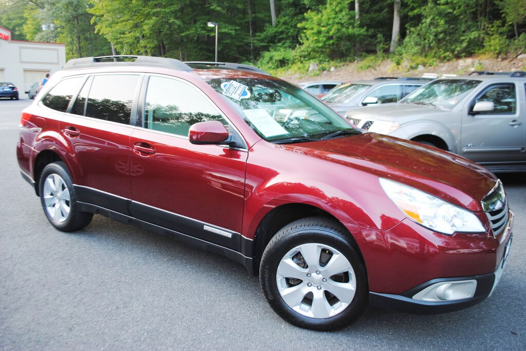 Used 2011 Subaru Outback Limited 3.6R Wagon