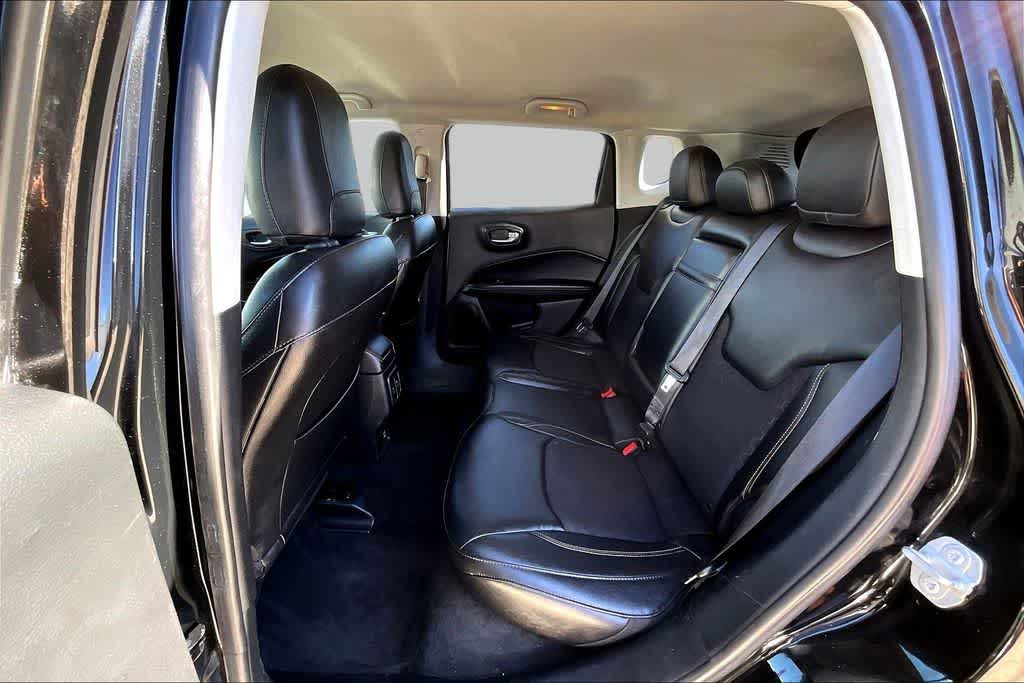 Thumbnail: 2018 Jeep Compass - 28