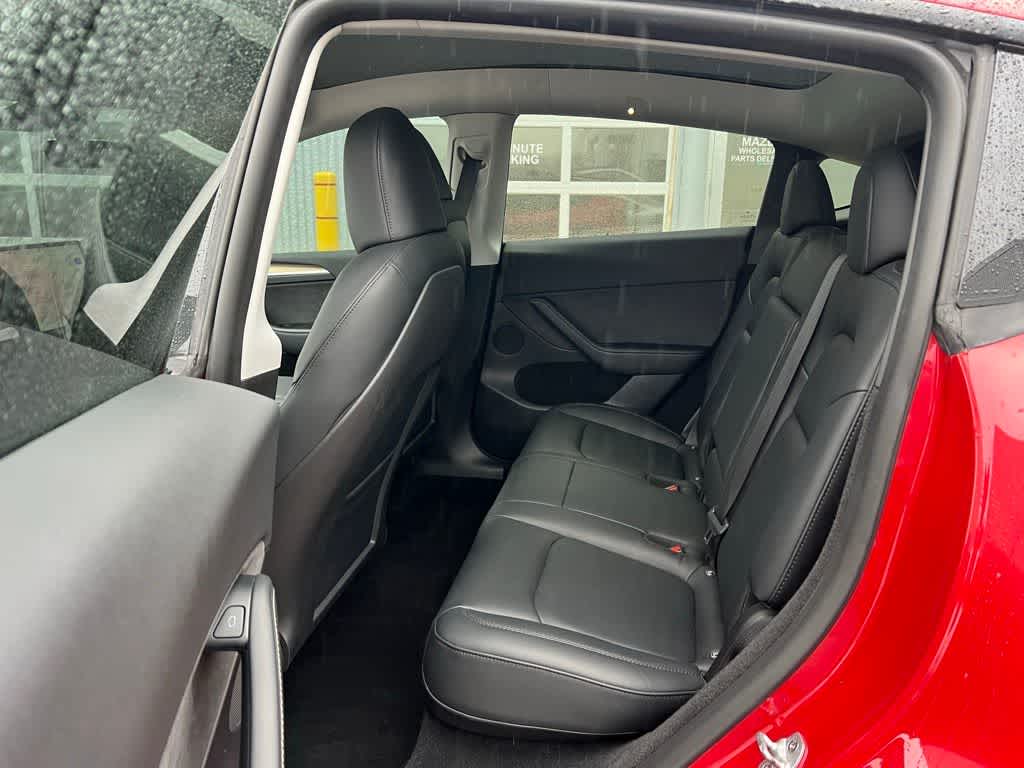 Thumbnail: 2022 Tesla Model Y - 16