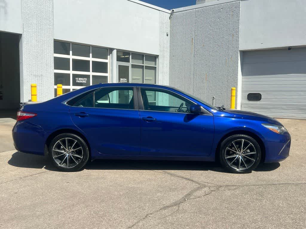 Thumbnail: 2016 Toyota Camry - 7