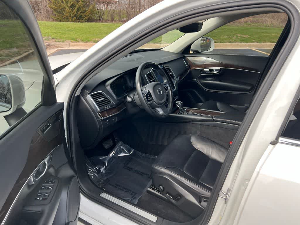 Thumbnail: 2019 Volvo XC90 - 2