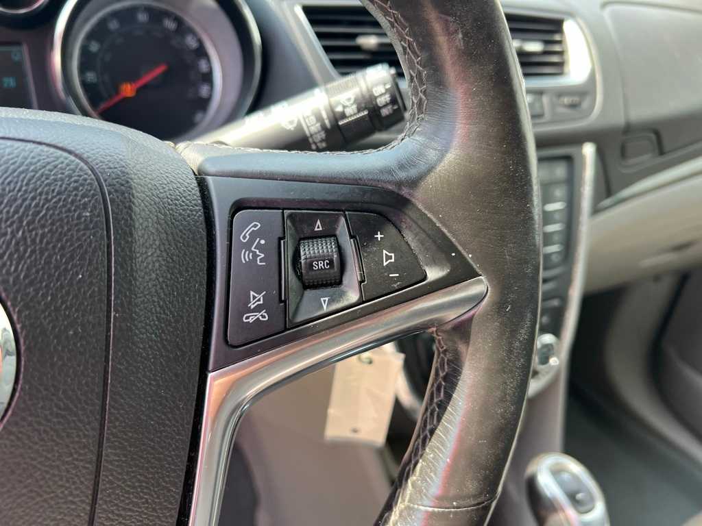 Thumbnail: 2015 Buick Encore - 23