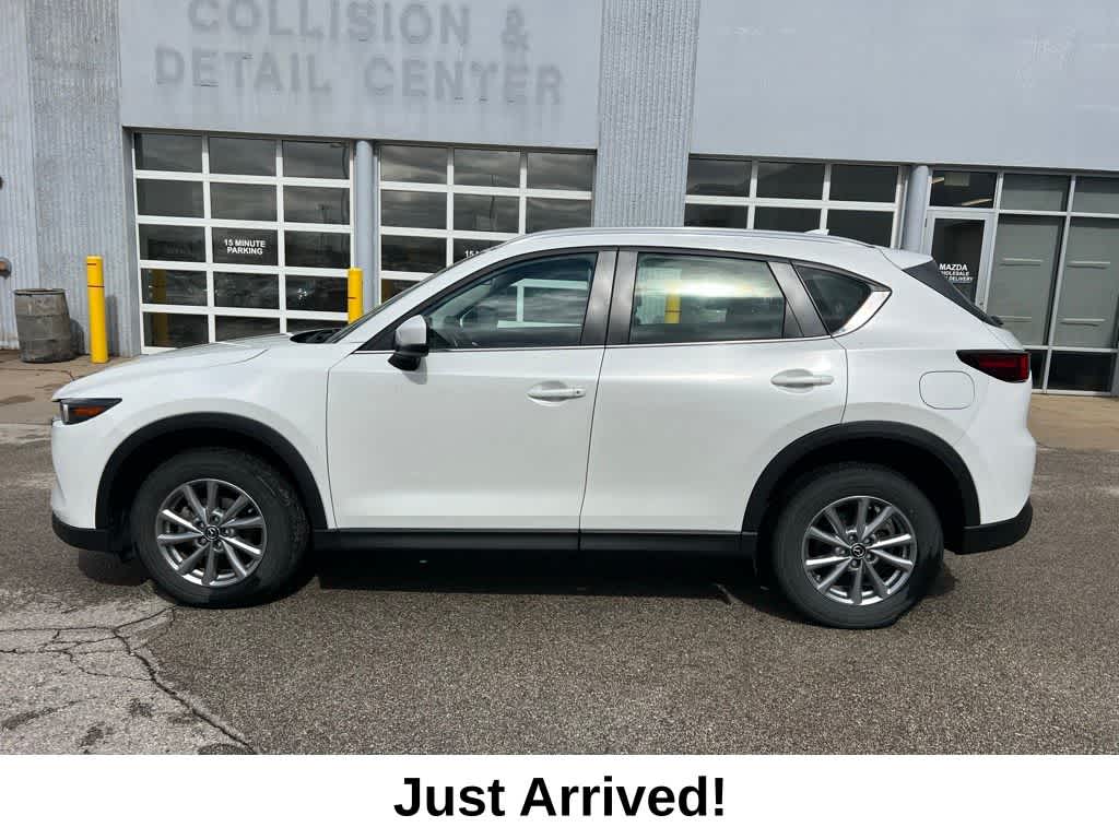 Thumbnail: 2023 Mazda CX-5 - 3