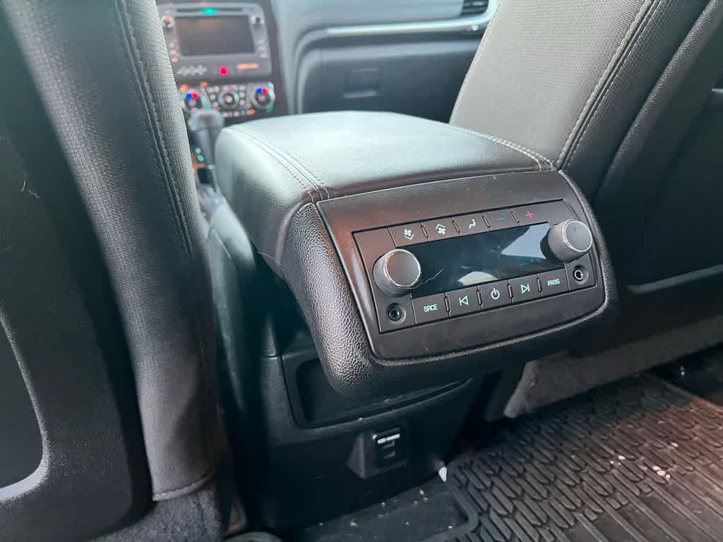 Thumbnail: 2016 Chevrolet Traverse - 14