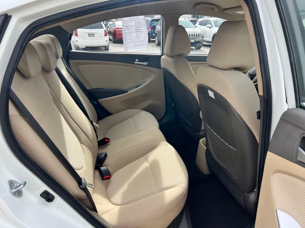 Thumbnail: 2014 Hyundai Accent - 19