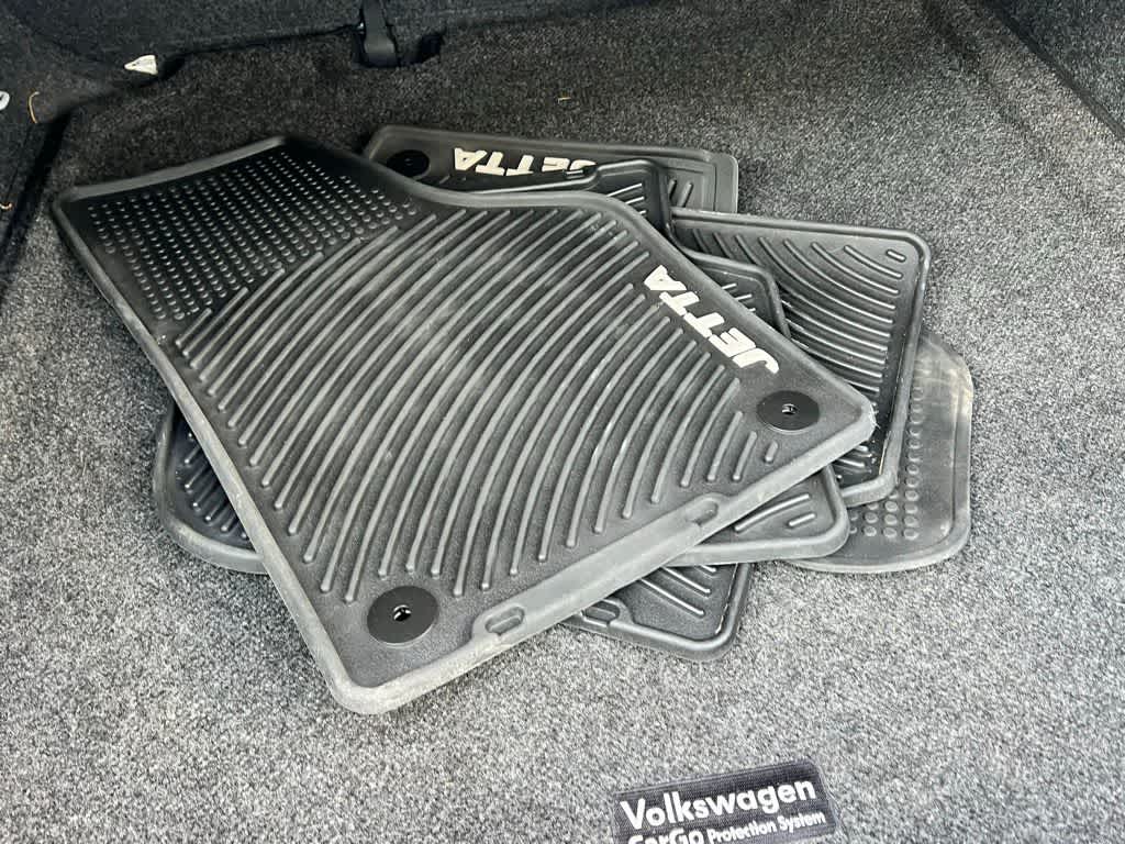 Thumbnail: 2017 Volkswagen Jetta - 29