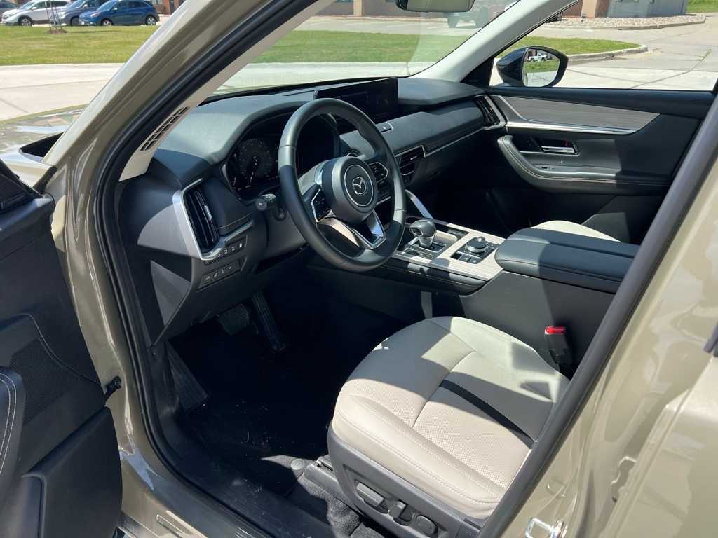 Thumbnail: 2025 Mazda CX-70 - 3