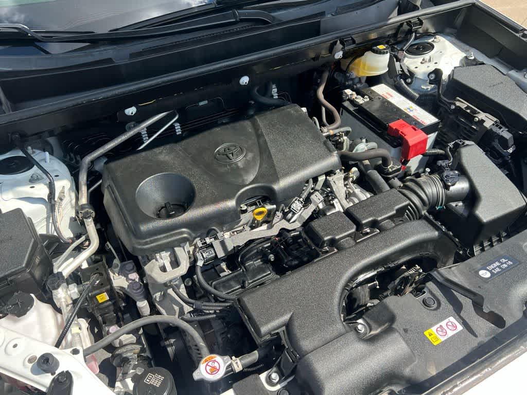 Thumbnail: 2020 Toyota RAV4 - 13