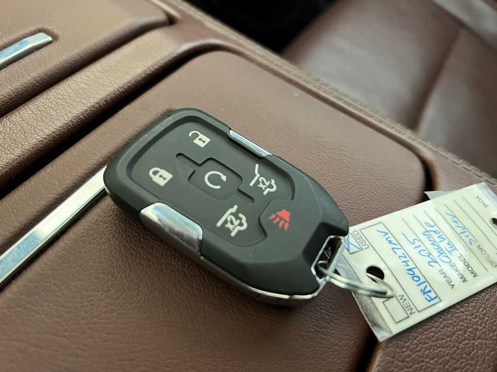 Thumbnail: 2015 Chevrolet Tahoe - 40