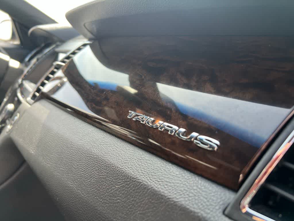 Thumbnail: 2017 Ford Taurus - 27