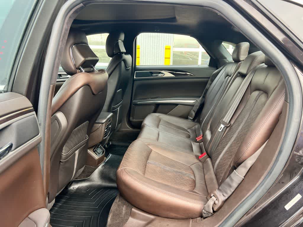 Thumbnail: 2016 Lincoln MKZ - 18