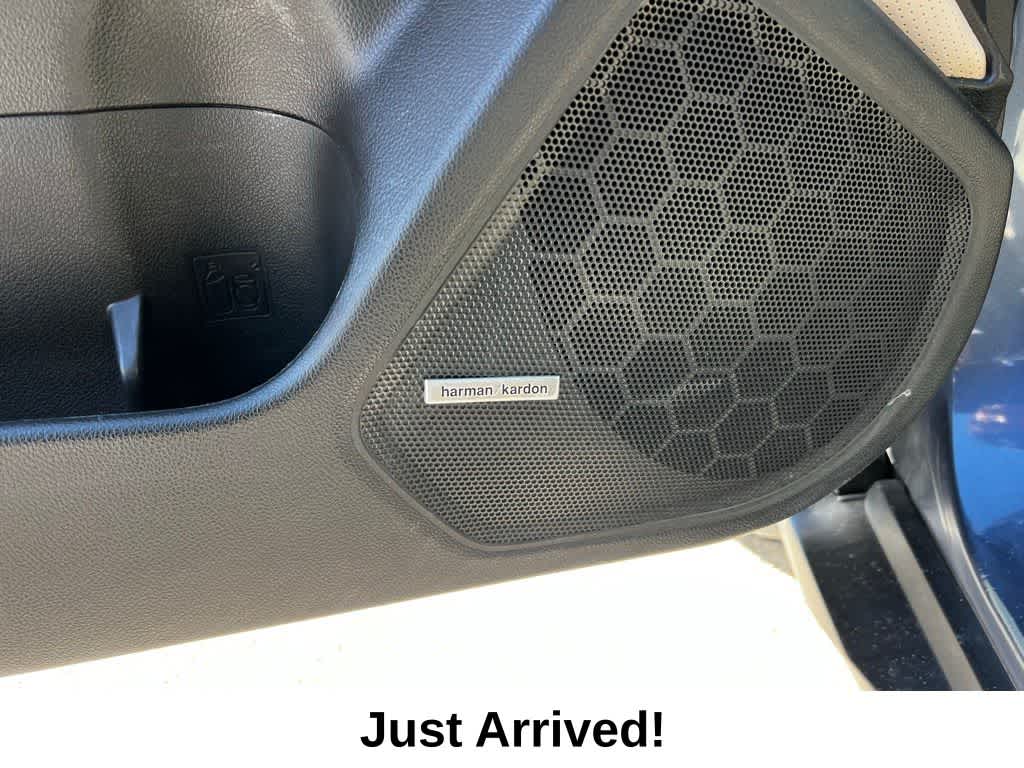 Thumbnail: 2016 Subaru Outback - 19