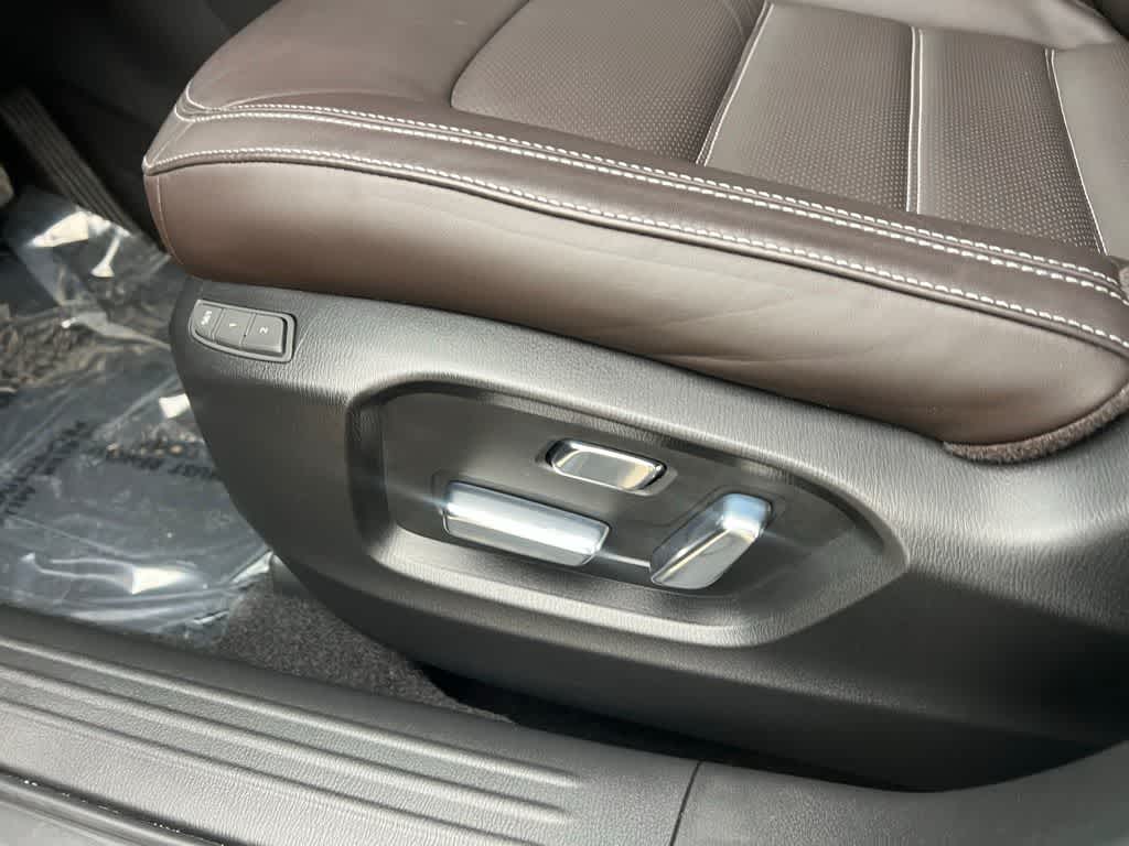 Thumbnail: 2025 Mazda CX-5 - 18