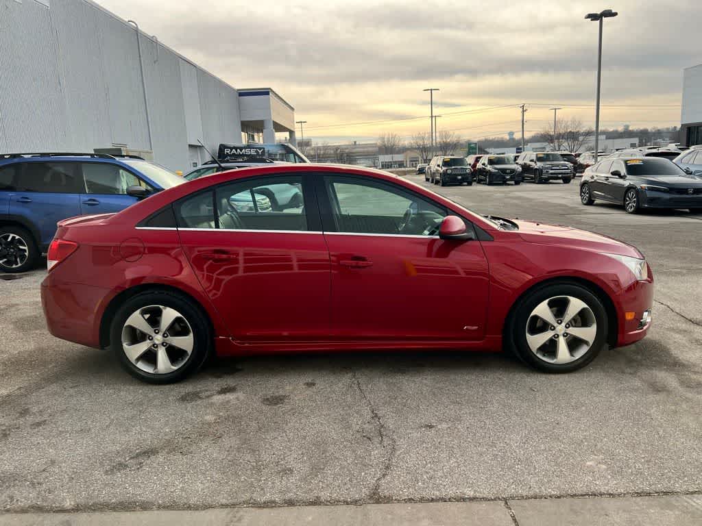 Thumbnail: 2011 Chevrolet Cruze - 7