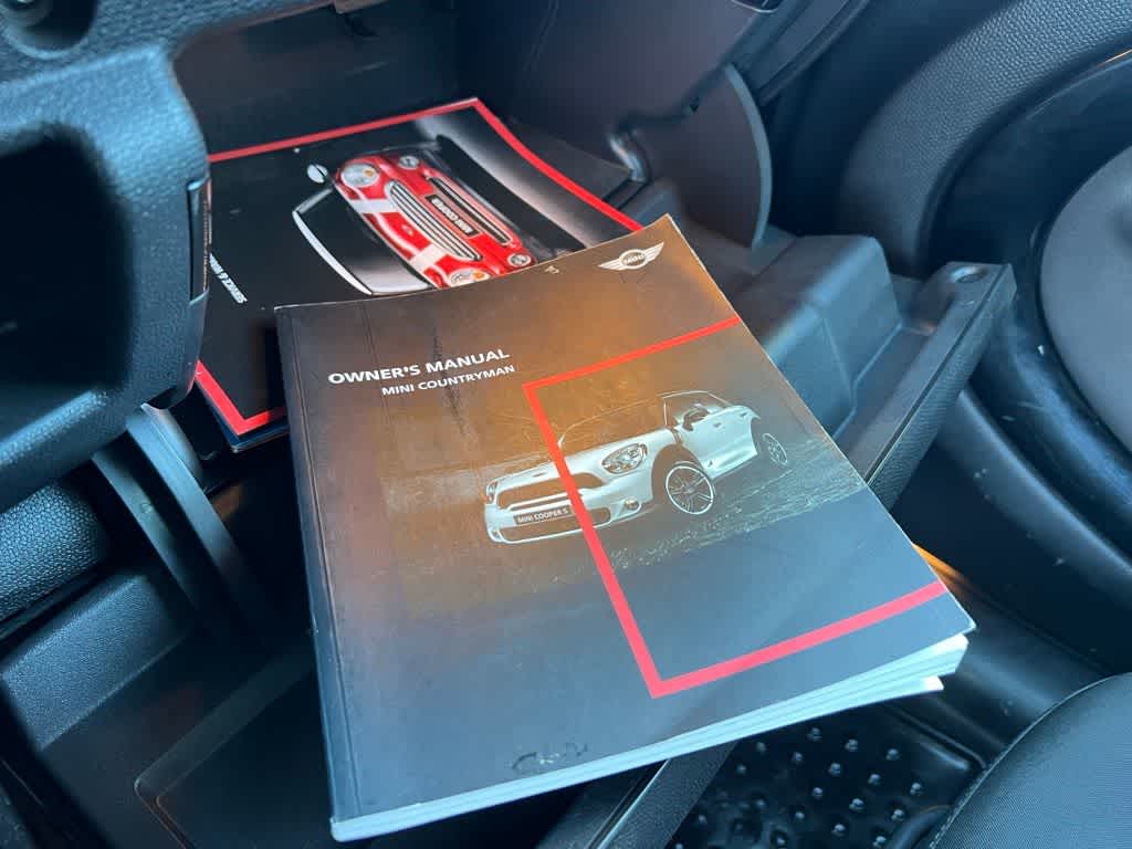 Thumbnail: 2011 MINI Cooper Countryman - 40