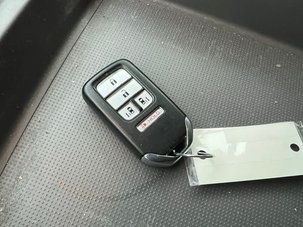 Thumbnail: 2016 Honda Odyssey - 28