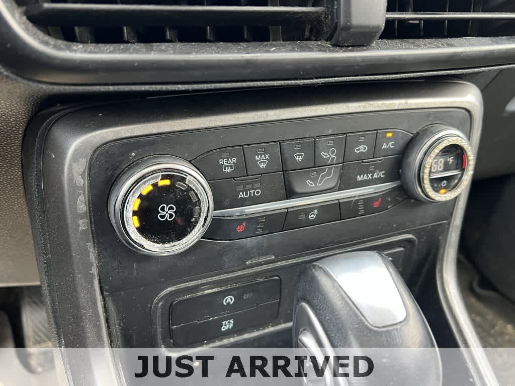 Thumbnail: 2019 Ford EcoSport - 22