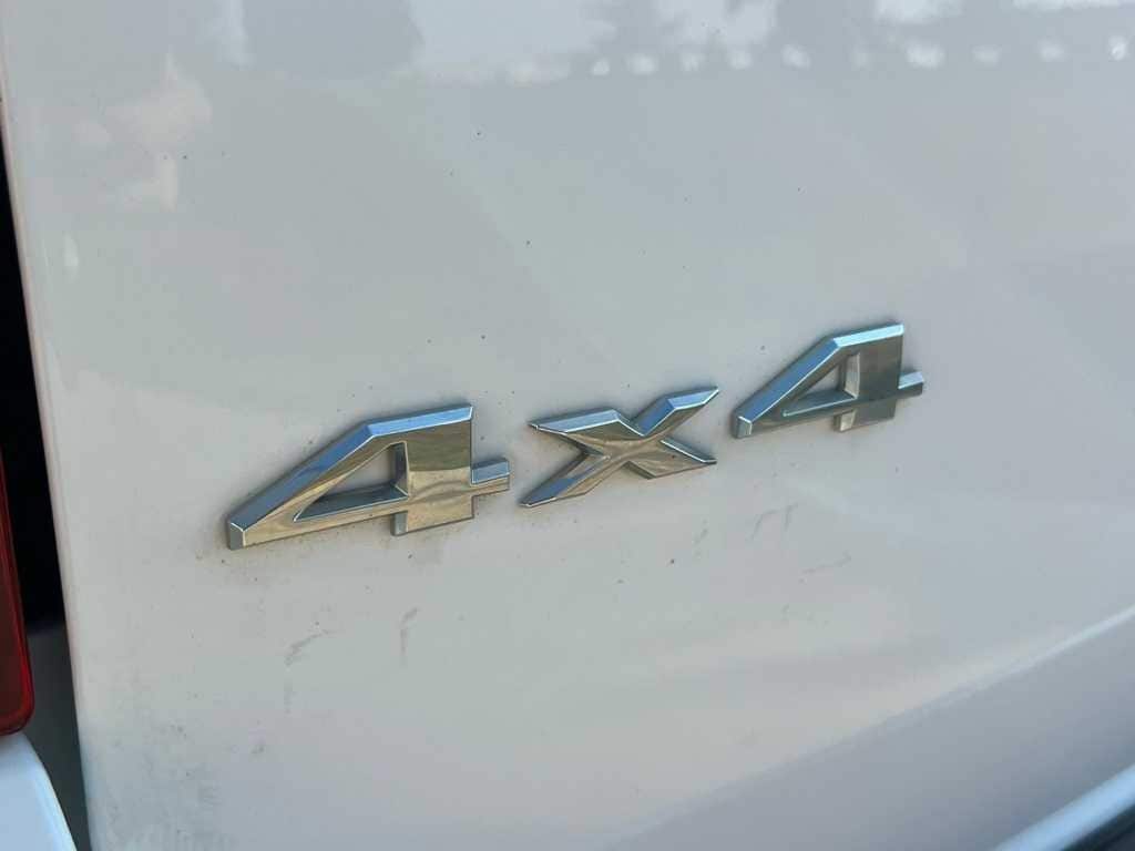 Thumbnail: 2016 Jeep Compass - 12