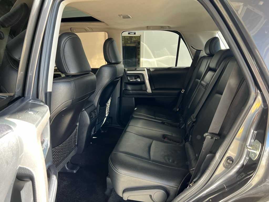 Thumbnail: 2020 Toyota 4Runner - 20