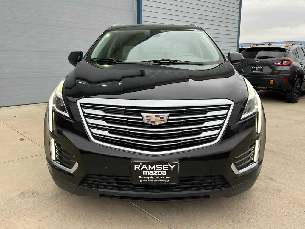 Thumbnail: 2017 Cadillac XT5 - 9