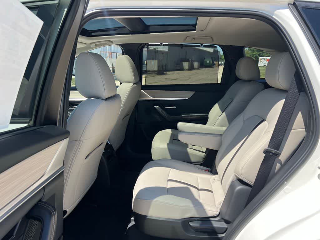 Thumbnail: 2025 Mazda CX-90 - 17