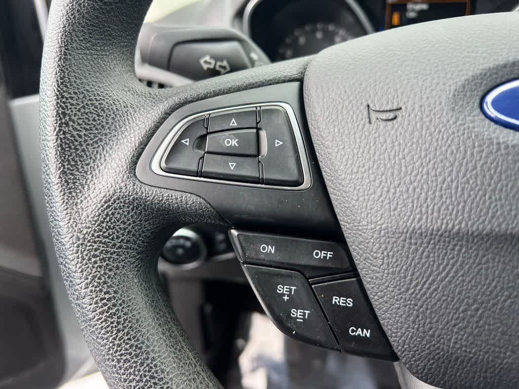 Thumbnail: 2017 Ford Focus - 19