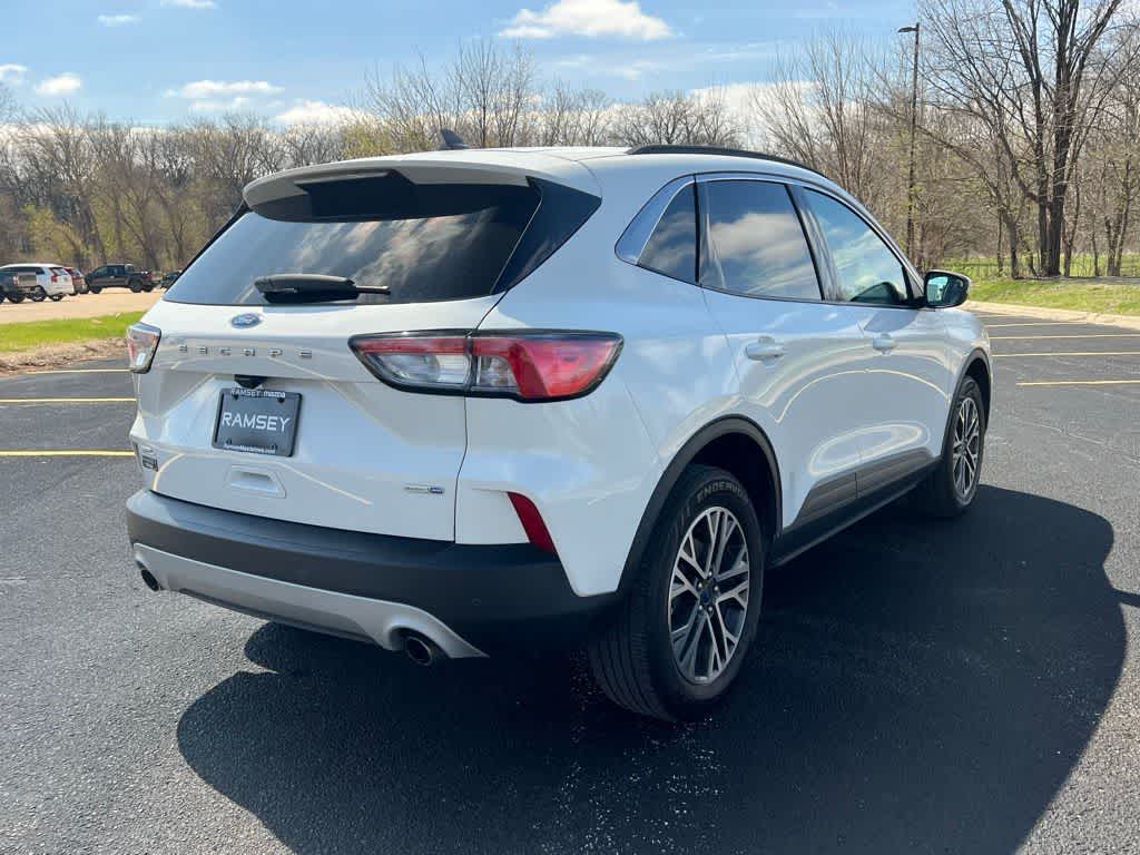 Thumbnail: 2020 Ford Escape - 6