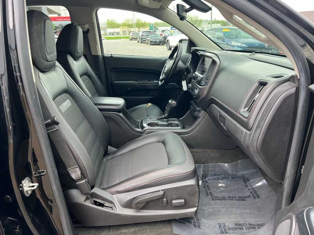 2016 GMC Canyon SLE 21