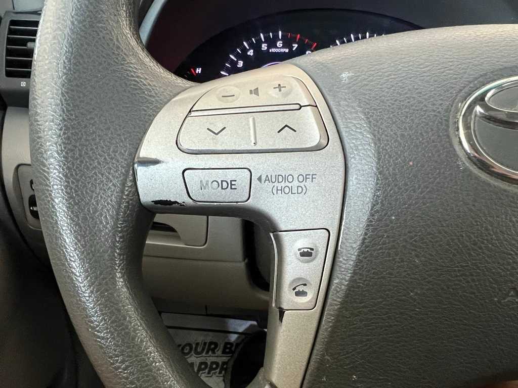 Thumbnail: 2011 Toyota Camry - 24