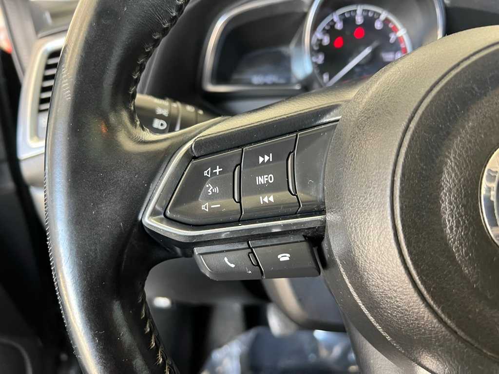 Thumbnail: 2017 Mazda Mazda3 - 27