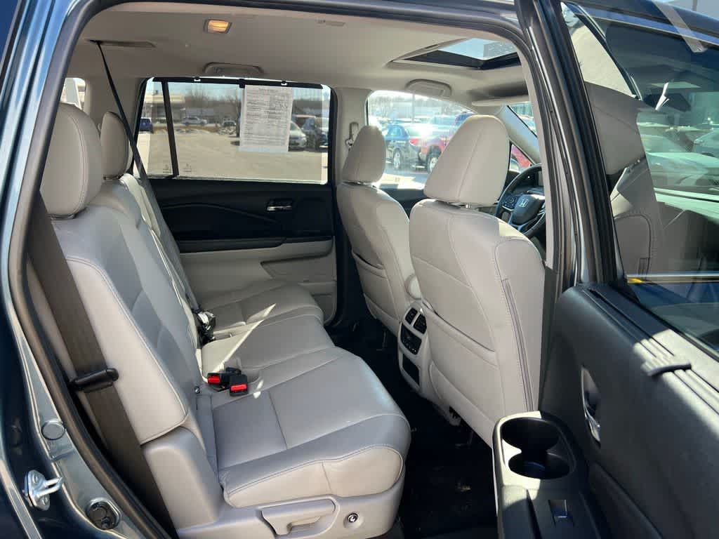 Thumbnail: 2021 Honda Pilot - 24