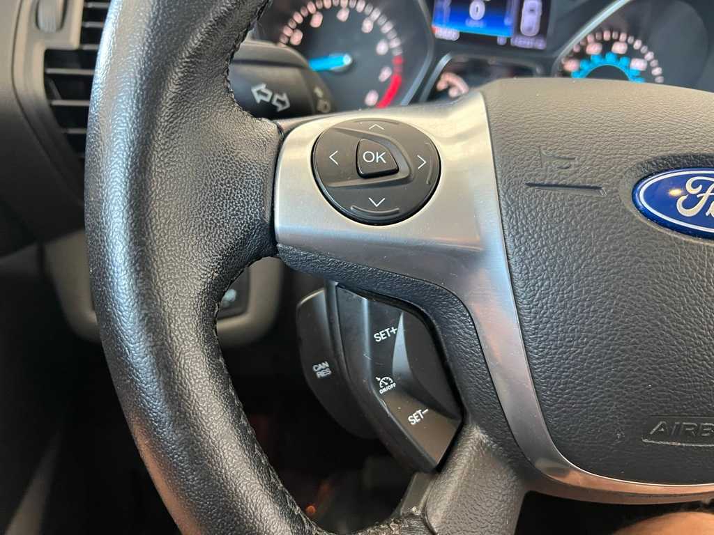 Thumbnail: 2016 Ford Escape - 26