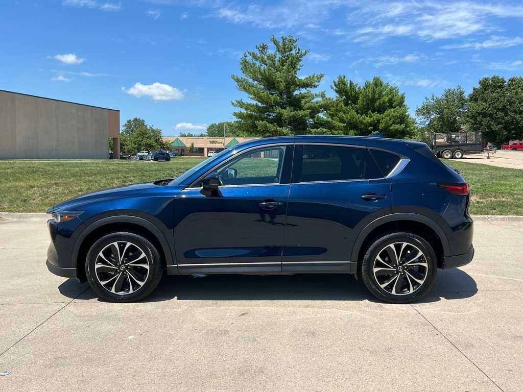 Thumbnail: 2022 Mazda CX-5 - 3