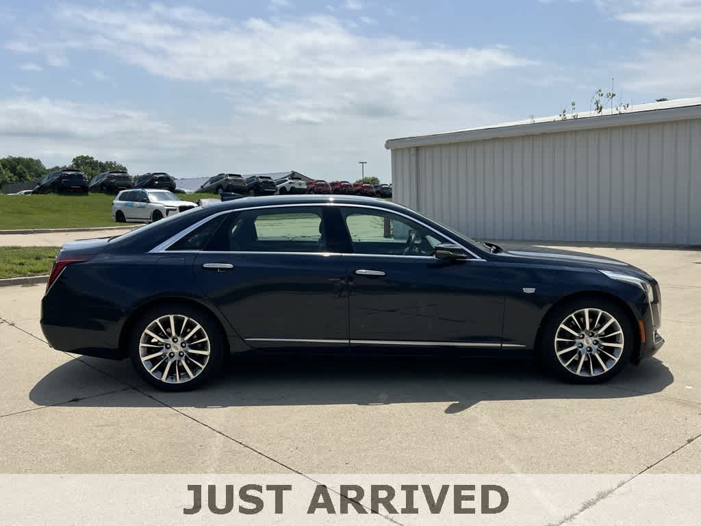 Thumbnail: 2017 Cadillac CT6 - 7