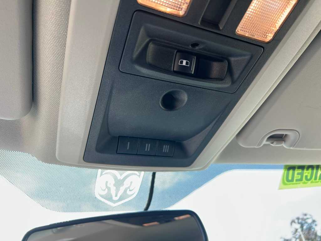 Thumbnail: 2012 RAM 1500 - 34